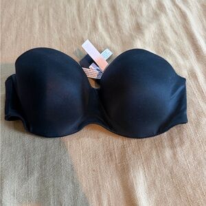 Strapless Black multi-way strapless bra- NWOT